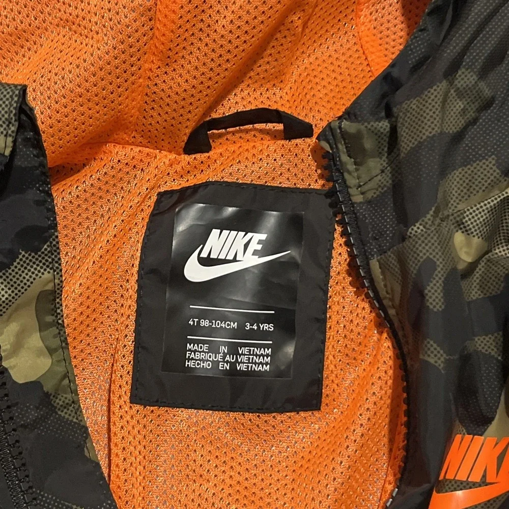Nike Camo Hooded Jacket Toddler Kid's Sz 4T Camouflage Just Do It Windbreaker